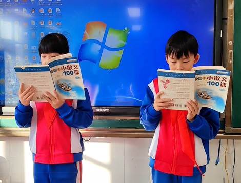 东营丽景小学三年级一班晨读视频