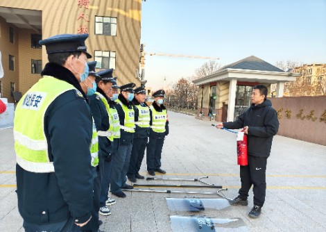 强化安全意识 筑牢安全防线——东营市丽景小学召开新学期保安培训会议